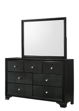 Micah Dresser