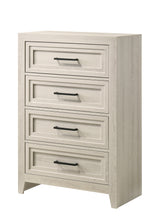 Lorraine Chest