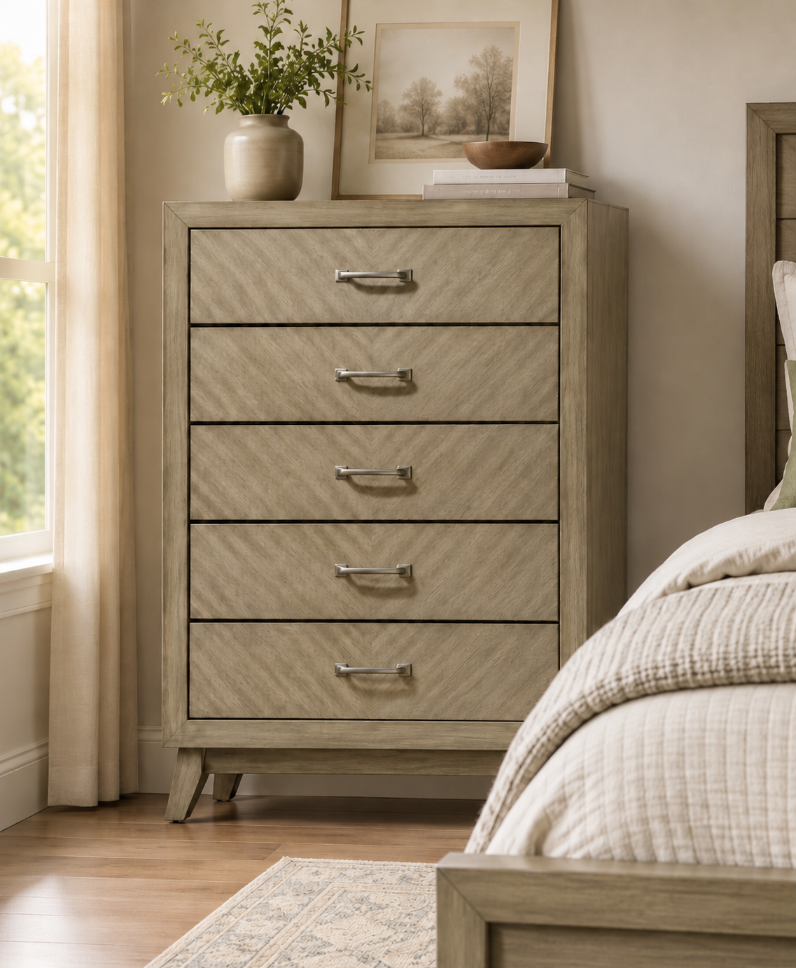 Transitional 5-Drawer Bedroom Chest in Antique Gray