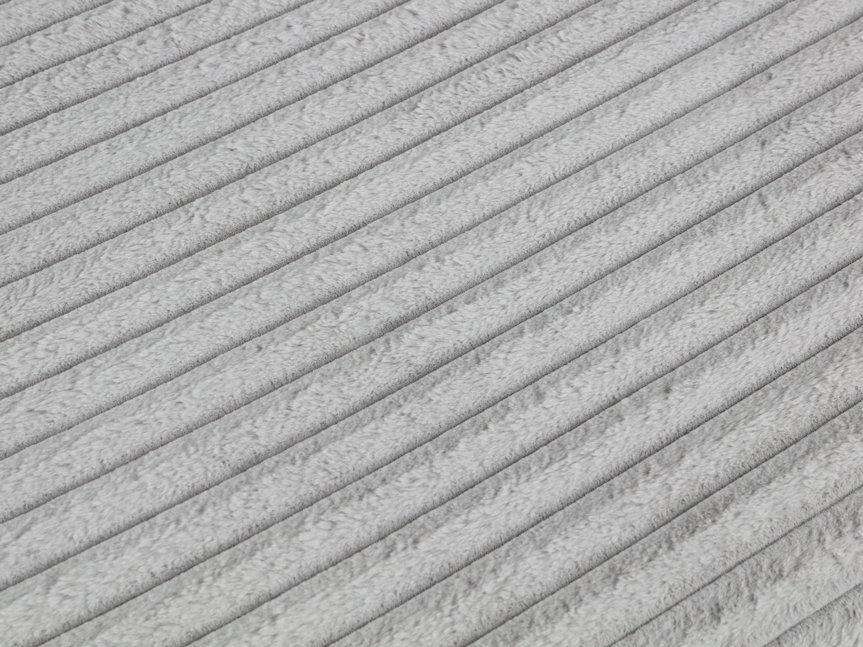 Chaise Lounge with Dual Cup Holders and USB Charging Ports by Sara Collections | Bel Furniture