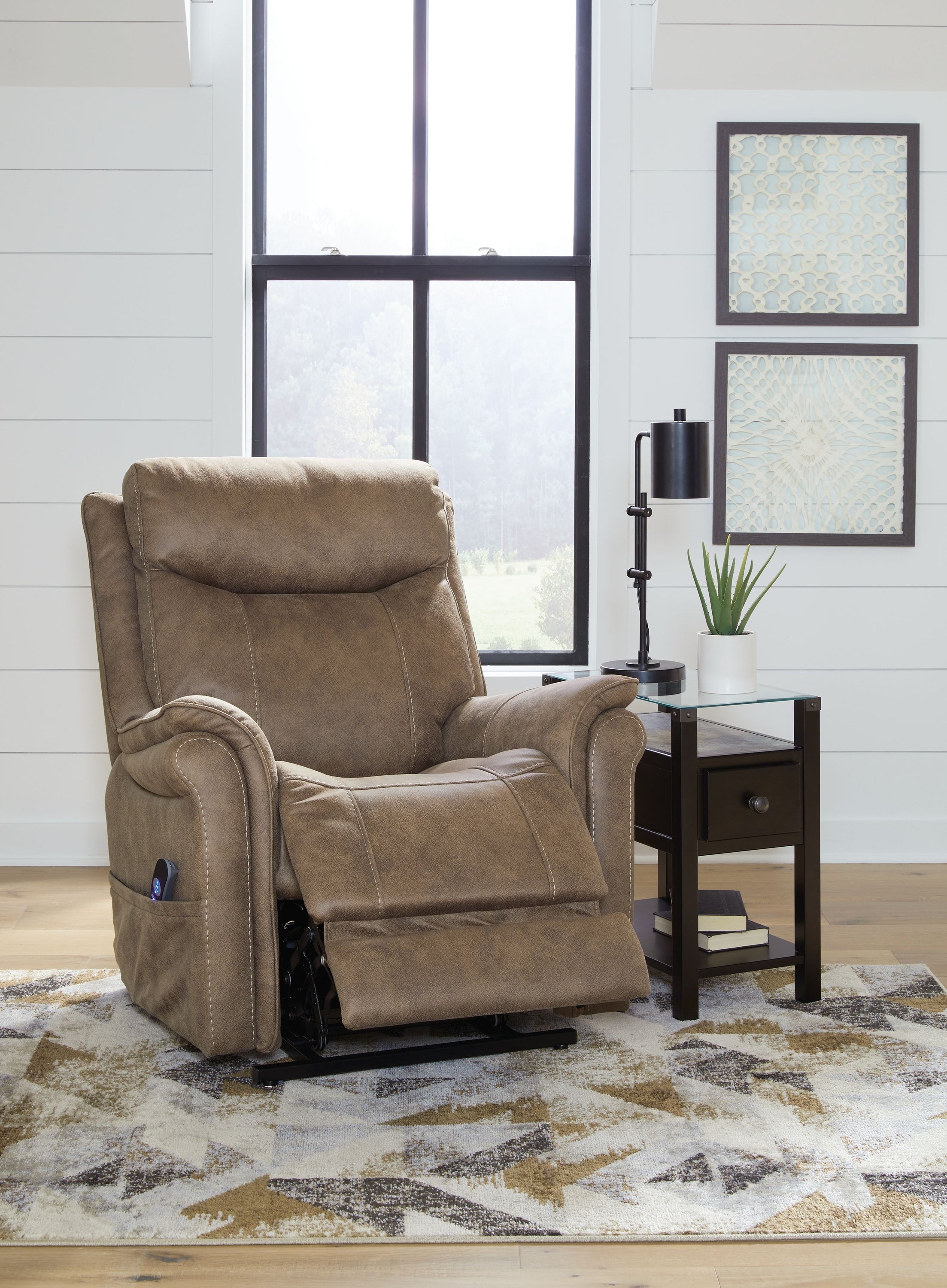 Lorreze - Power Lift Recliner