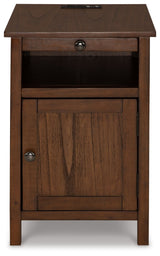 Treytown - Chair Side End Table by Signature Design by Ashley® | Bel Furniture