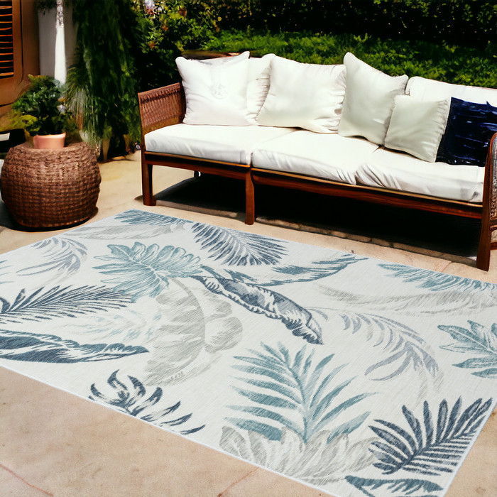 8' X 10' White Palm Leaf Stain Resistant Indoor / Outdoor Area Rug - Blue / Serene