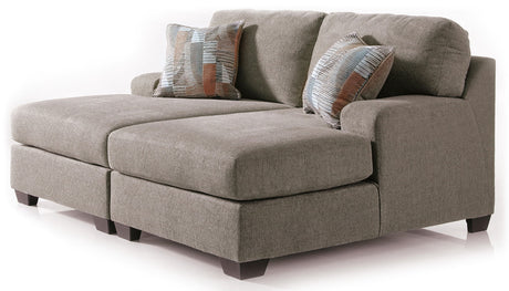 Newellen - Sectional - view 3