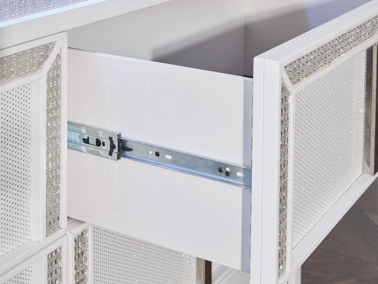 Chalanna - White - Dresser by Signature Design by Ashley® | Bel Furniture