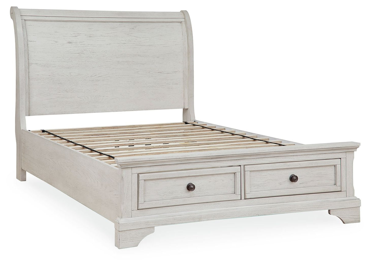 Robbinsdale - Sleigh Bed