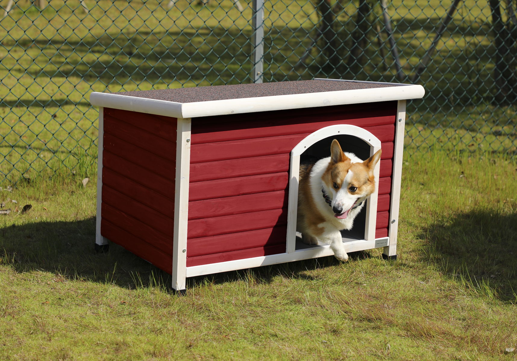 Medium Wooden Outdoor Dog House, Waterproof Roof, Elevated Floor, Adjustable Plastic Feet