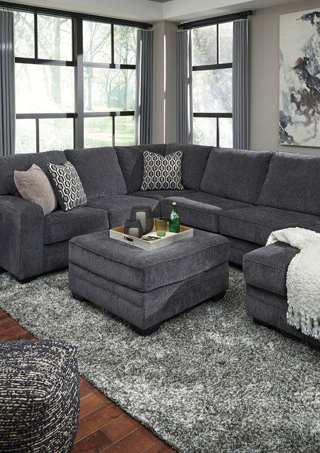 Tracling - Sectional Set by Benchcraft® | Bel Furniture