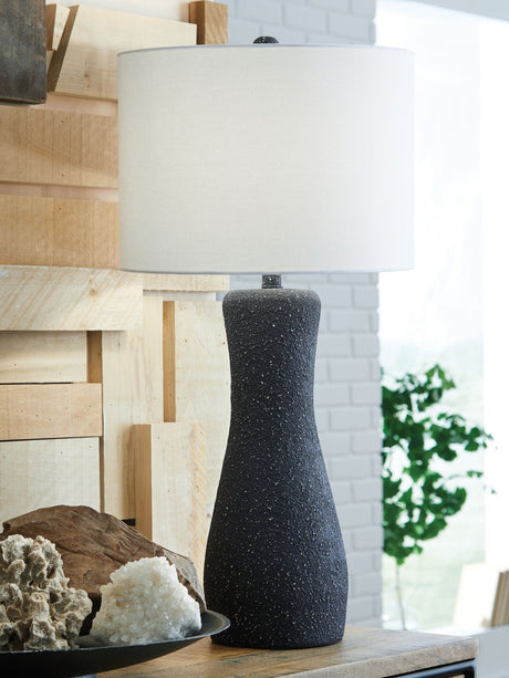 Maykins - Metal Table Lamp - Black - view 4