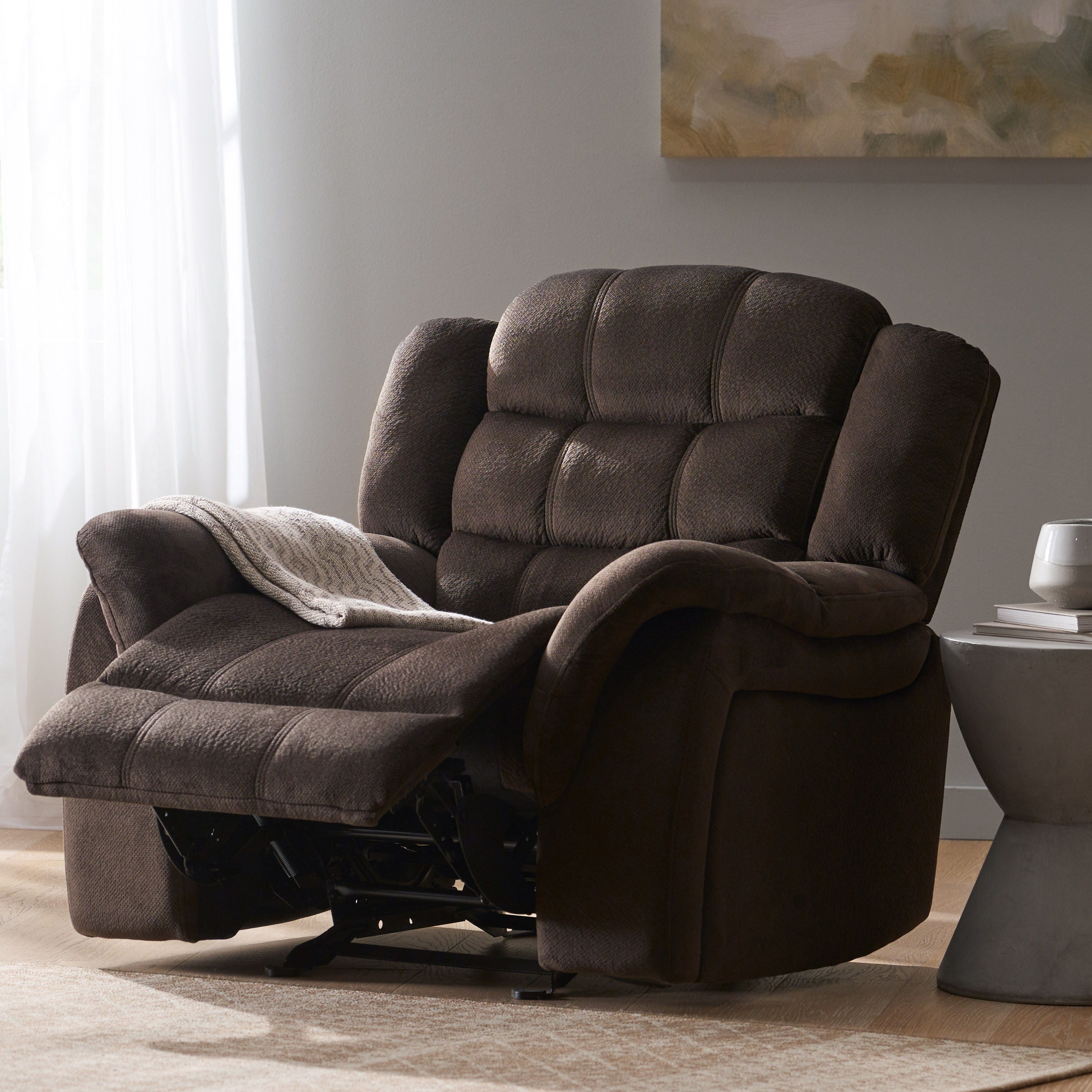 Classic Design, Plush Fabric, Glider Recliner