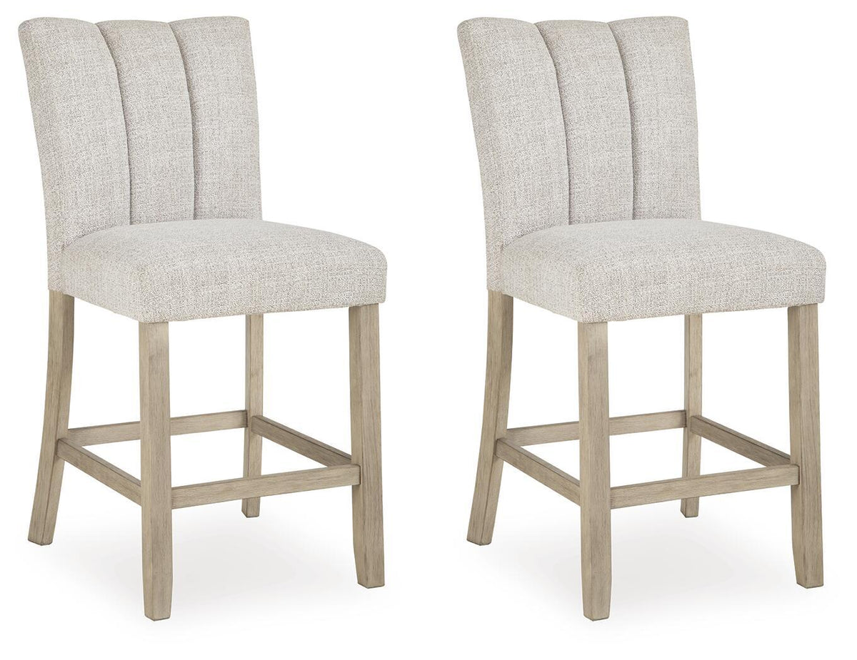 Larawyn Upholstered Barstool (Set of 2) Bisque