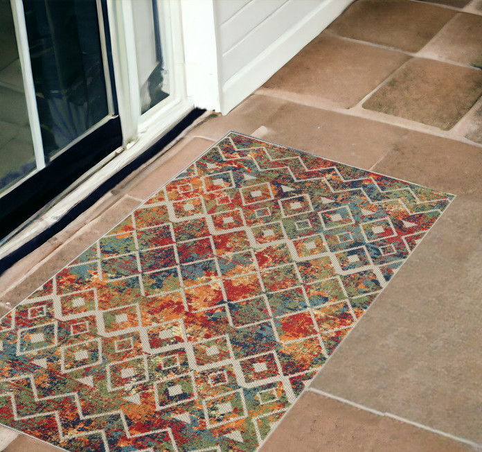 2' X 3' Geometric Stain Resistant Indoor / Outdoor Area Rug - Green Orange / Red