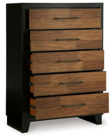 Kraeburn - Brown / Black - Five Drawer Chest by Benchcraft® | Bel Furniture