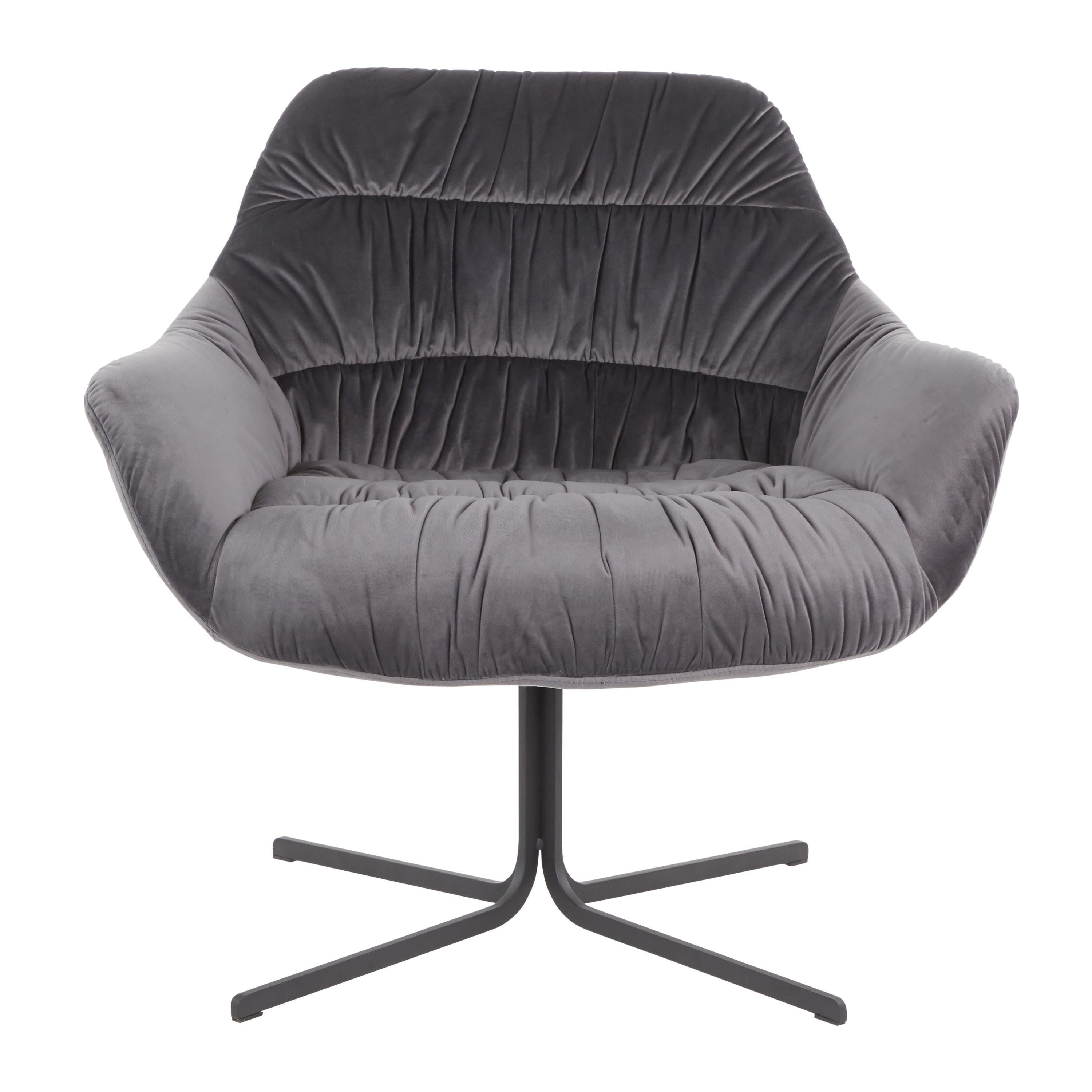 Wayne - Contemporary Swivel Lounge Chair