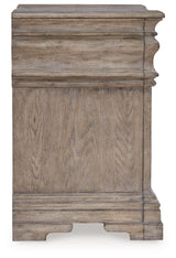 Blairhurst - Light Grayish Brown - Three Drawer Night Stand by Signature Design by Ashley® | Bel Furniture
