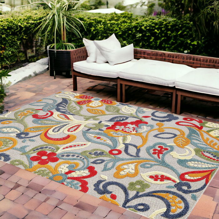 8’ X 10’ Jacobean Floral Indoor / Outdoor Area Rug - Multicolor