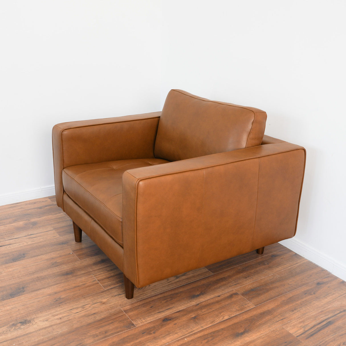 Catherine - Lounge Chair - Brown / Tan