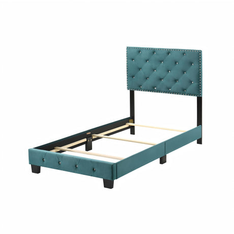 Luxurious Upholstered Bed - view 91