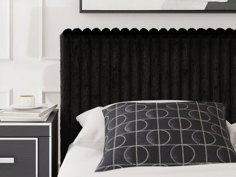 Zuraleus - Upholstered Bed - view 35