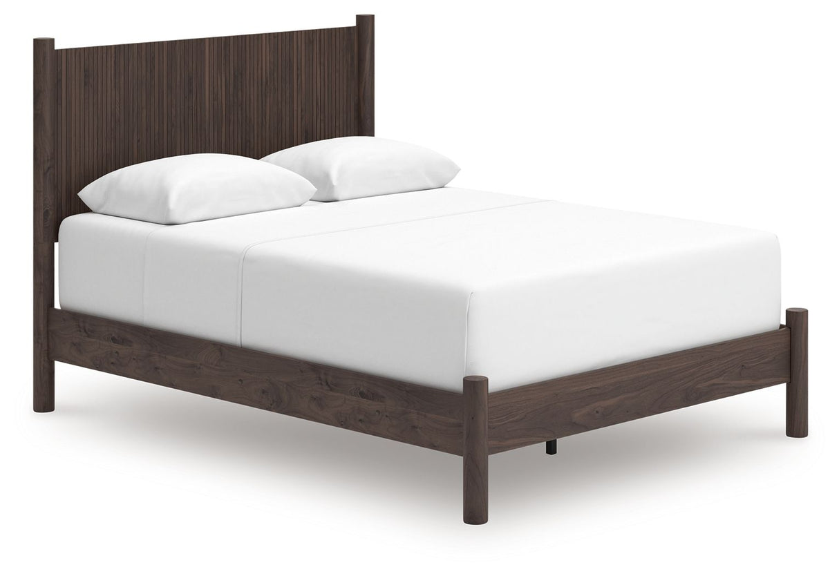 Pamytta - Queen Panel Bed - Brown