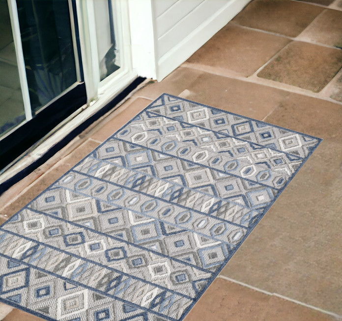 3' X 5' Abstract Stain Resistant Outdoor / Indoor Area Rug - Blue / Gray