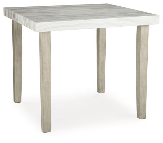 Larawyn - Dining Room Table