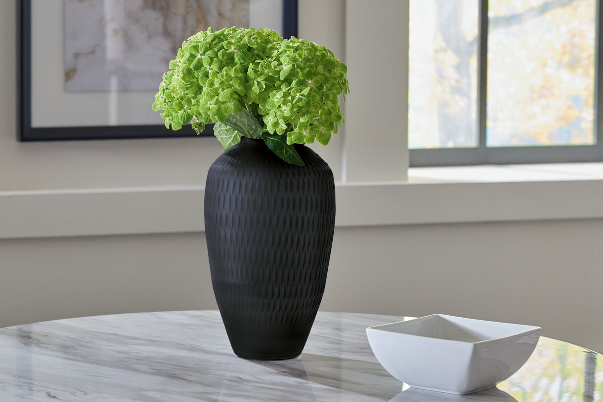 Etney - Vase by Signature Design by Ashley® | Bel Furniture