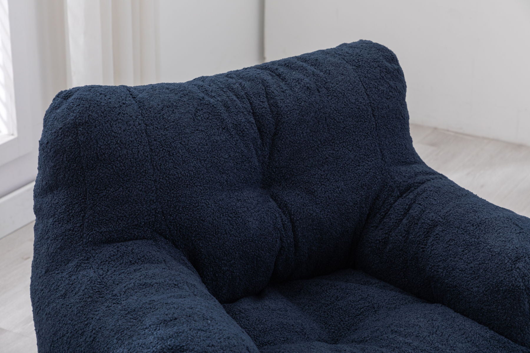 Soft Teddy Fabric Tufted Foam Bean Bag Chair With Teddy Fabric