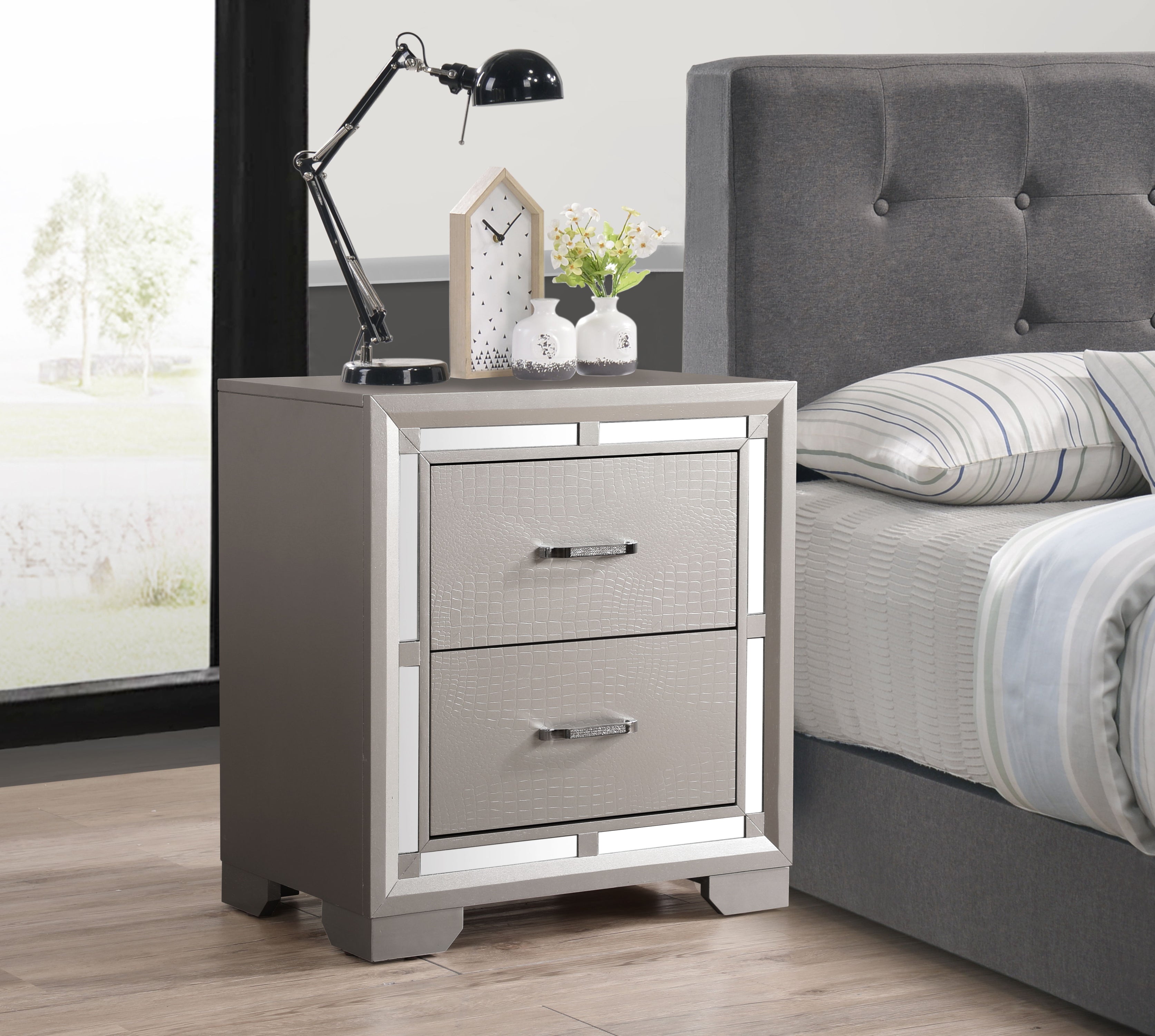 Alana - Nightstand - Silver Champagne