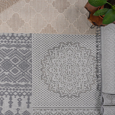 Guros - 6' X 9' Medallion Indoor / Outdoor Area Rug - Gray / White - view 7