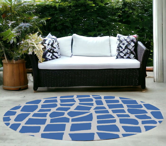 8' Machine Woven UV Treated Animal Print Indoor / Outdoor Round Area Rug - Gray Blue