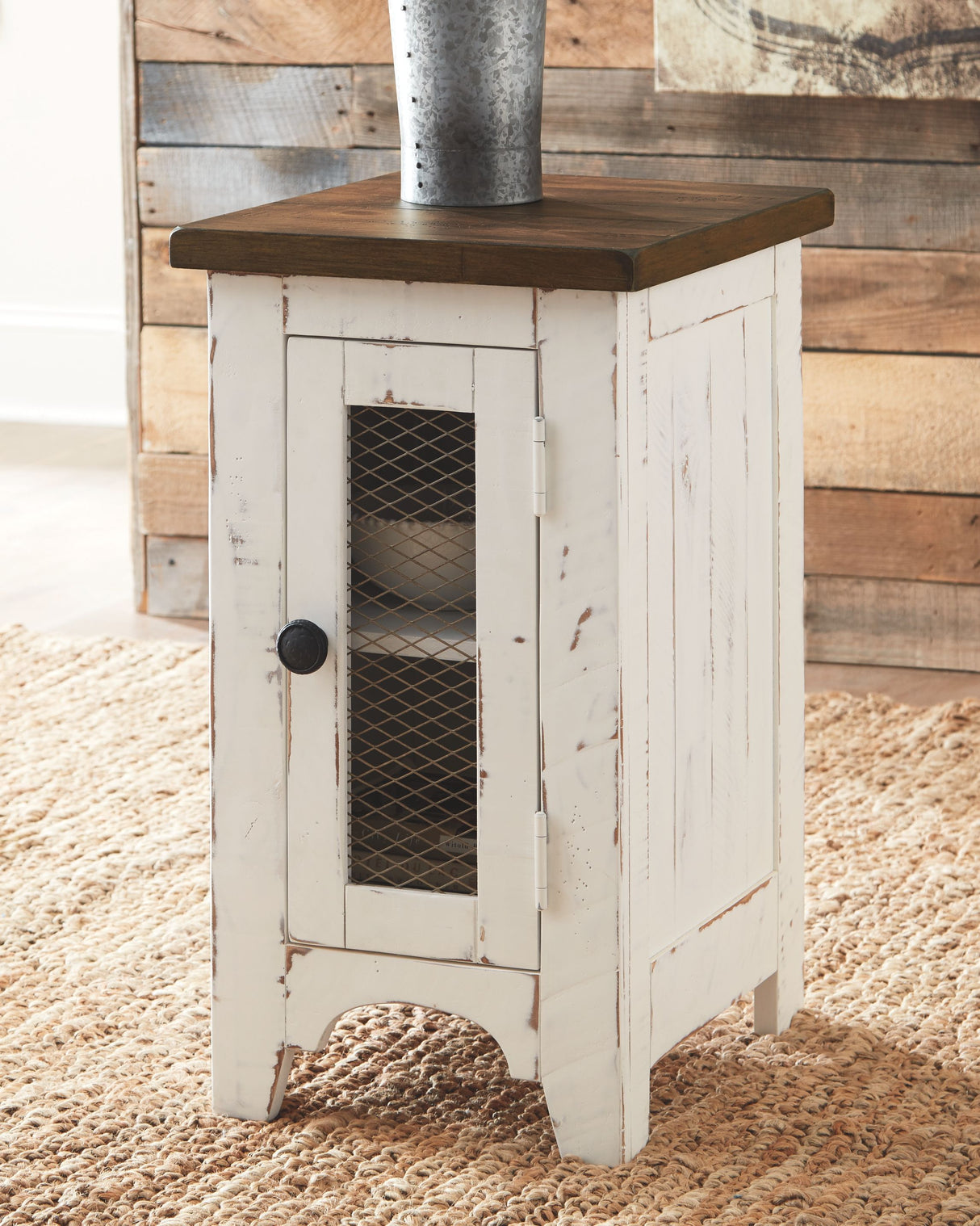 Wystfield - White / Brown - Chair Side End Table by Signature Design by Ashley® | Bel Furniture
