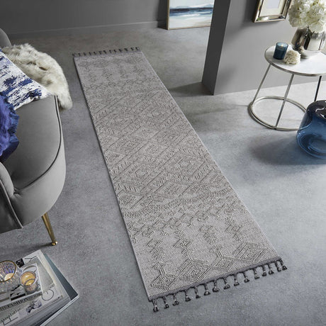 Guros - Traditional Indoor / Outdoor Area Rug - view 21