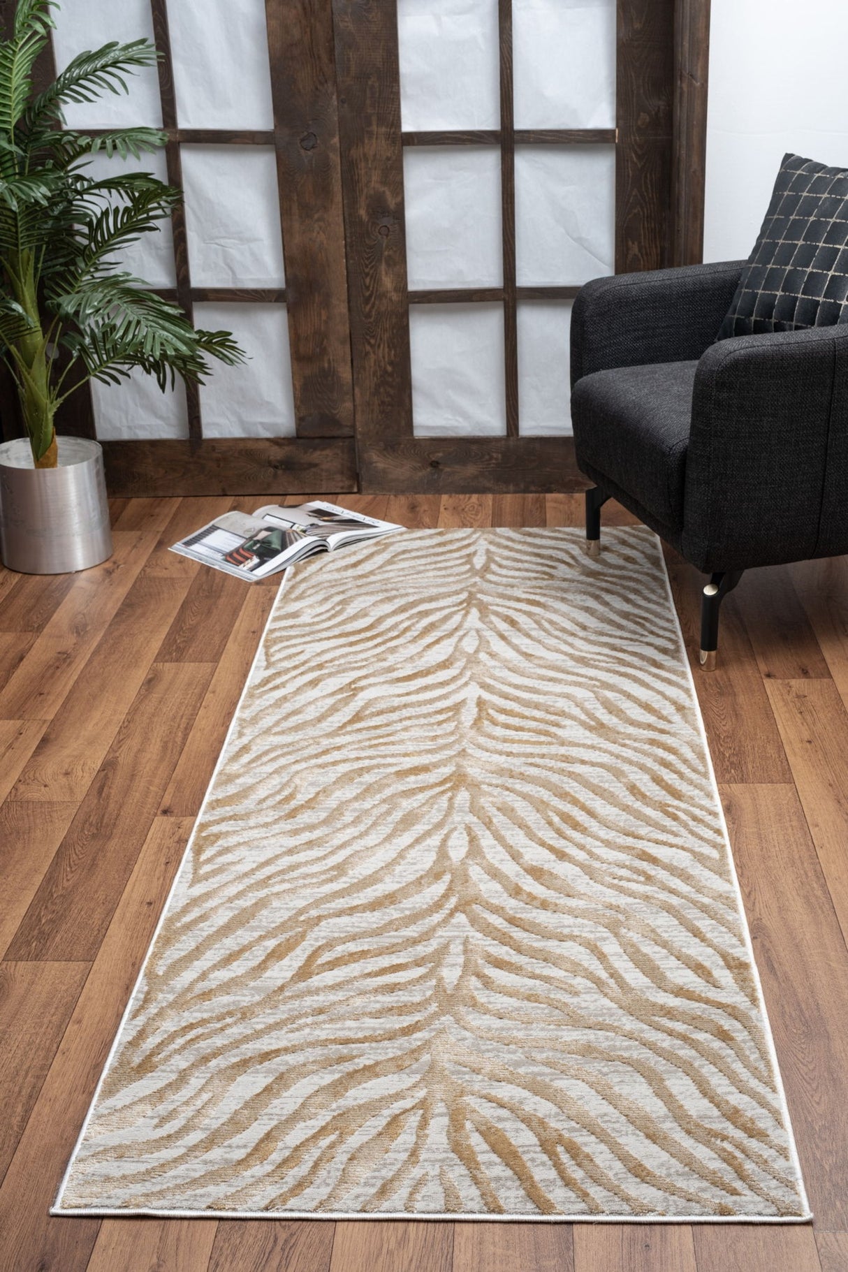 Elegance - GC_CNC6007 Area Rug by Icona Home Decor | Bel Furniture