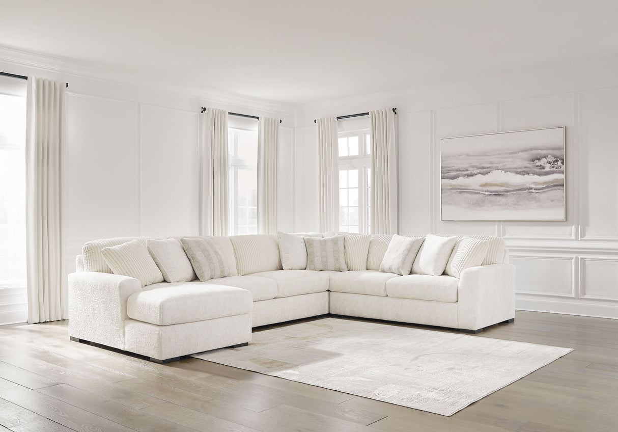 Chessington - Sectional by Signature Design by Ashley® | Bel Furniture