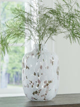 Keelton - Vase by Signature Design by Ashley® | Bel Furniture