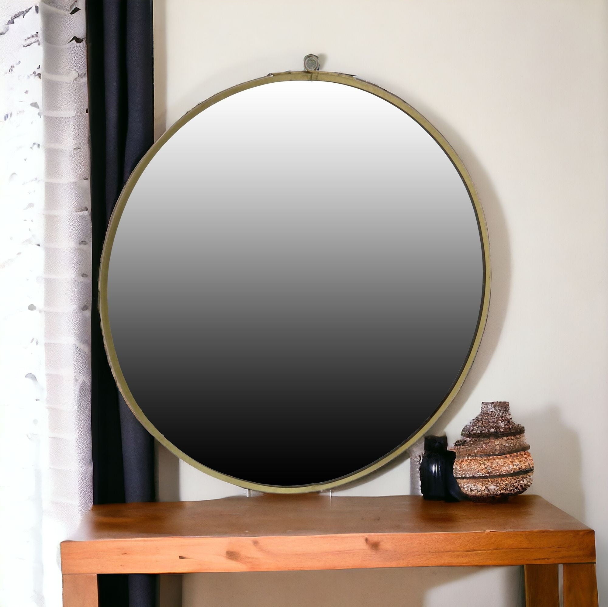 Round Wall Mirror - Gold