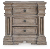 Blairhurst - Light Grayish Brown - Three Drawer Night Stand by Signature Design by Ashley® | Bel Furniture