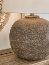 Neavesboro - Antique Brown / White - Metal Table Lamp by Signature Design by Ashley® | Bel Furniture