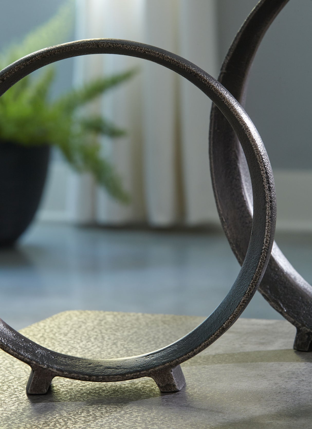 Ryandale - Sculpture by Signature Design by Ashley® | Bel Furniture