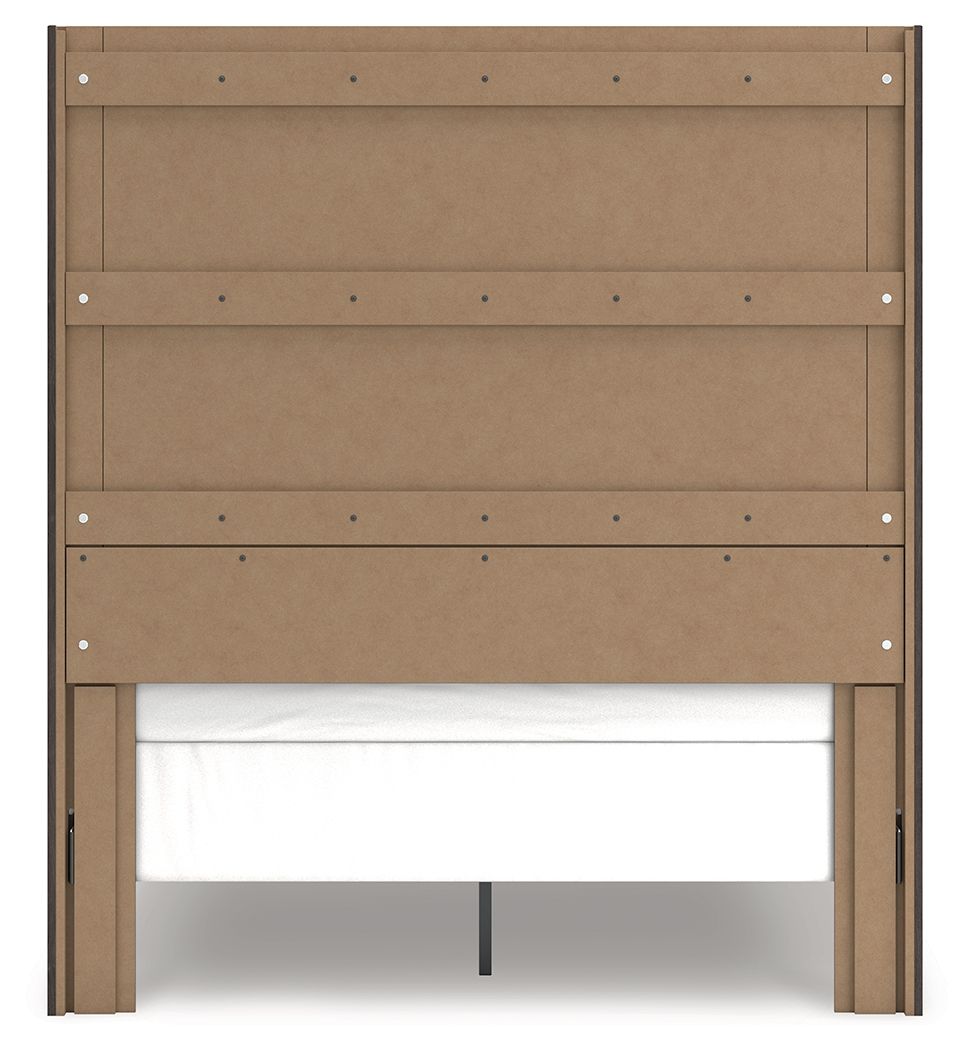 Fraluna - Panel Bedroom Set