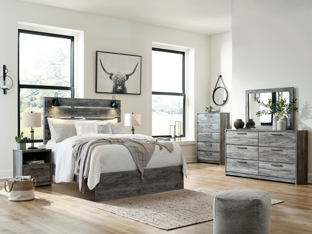 Baystorm - Six Smooth Drawer Dresser by Signature Design by Ashley® | Bel Furniture