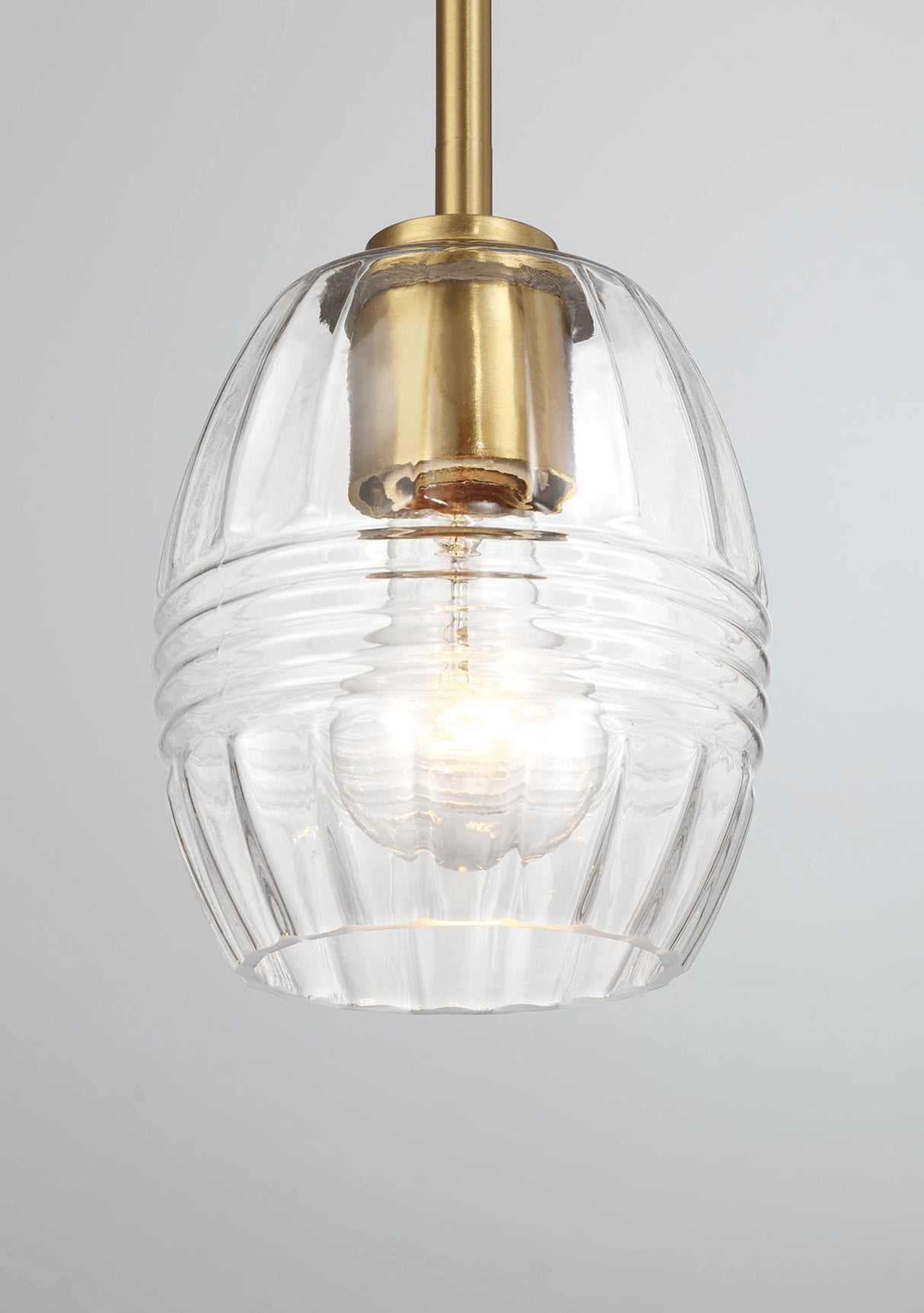 Vista - Single Pendant Chain Hanging Light - Clear / Gold by Ashcroft Furniture | Bel Furniture