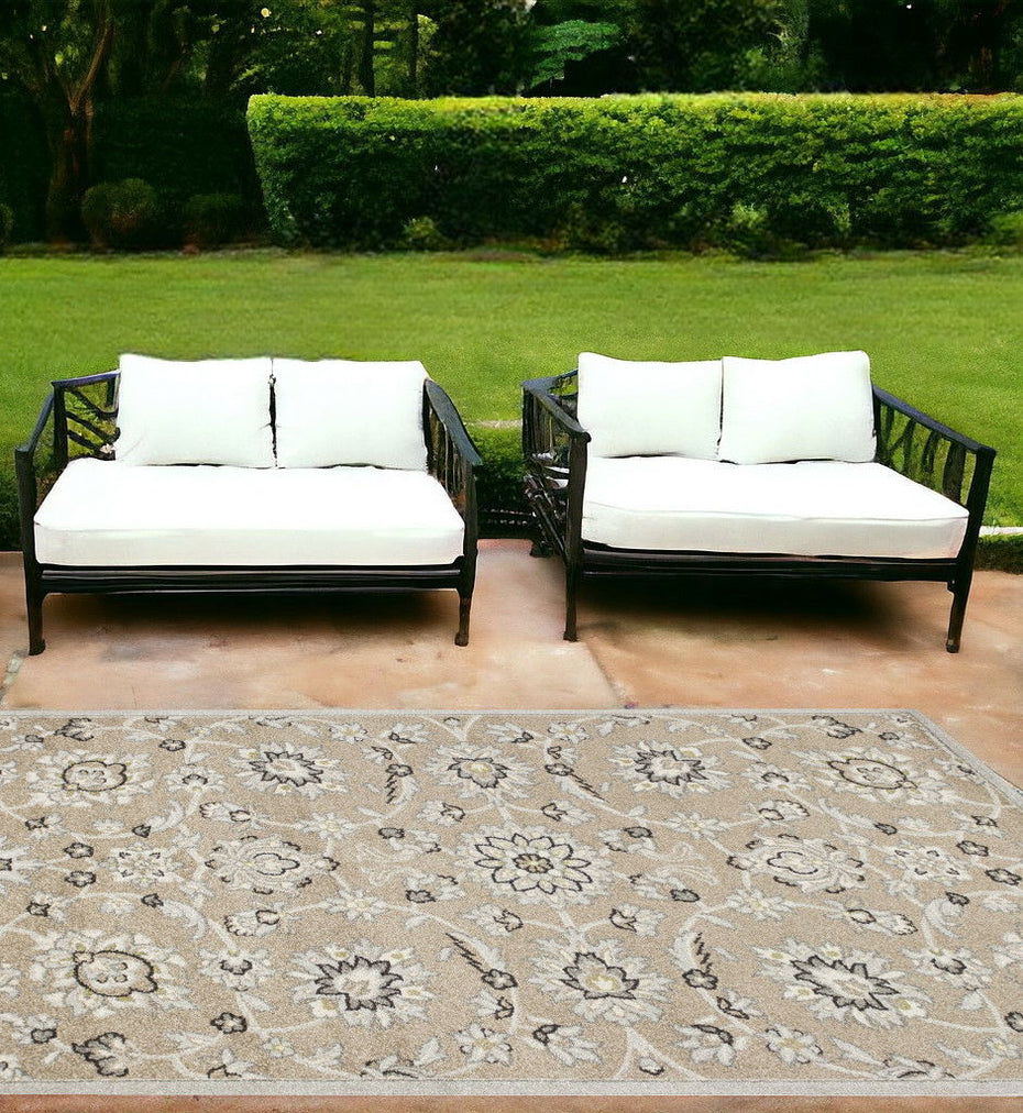 7' X 10' Floral Indoor & Outdoor Area Rug - Gray / Ivory