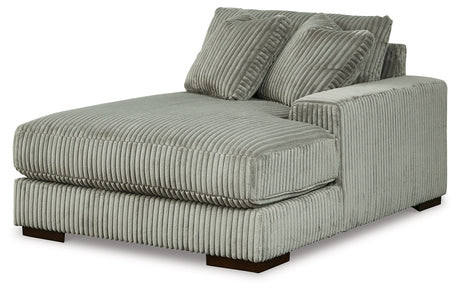 Lindyn - Sectional by Signature Design by Ashley® | Bel Furniture
