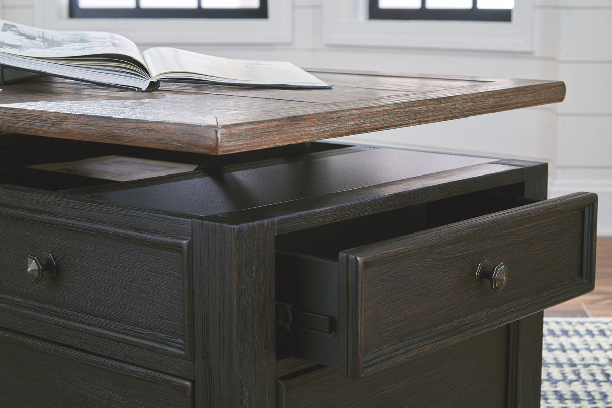 Tyler Creek - Grayish Brown / Black - Lift Top Cocktail Table by Signature Design by Ashley® | Bel Furniture