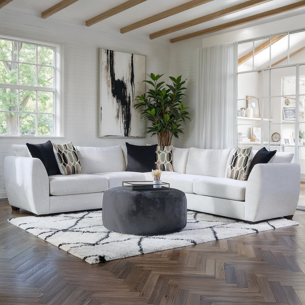 Breeze Onyx Round Ottoman – Contemporary Faux Fur Accent Ottoman