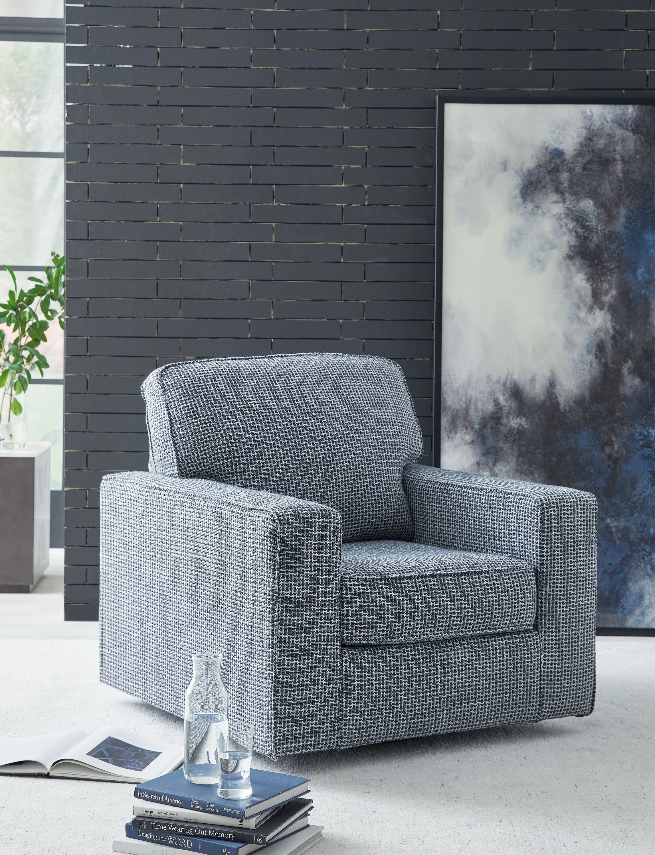 Olwenburg - Swivel Accent Chair