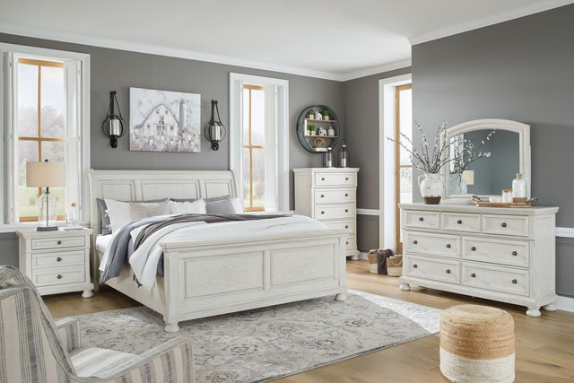 Robbinsdale - Sleigh Bed Set White by Signature Design by Ashley® | Bel Furniture