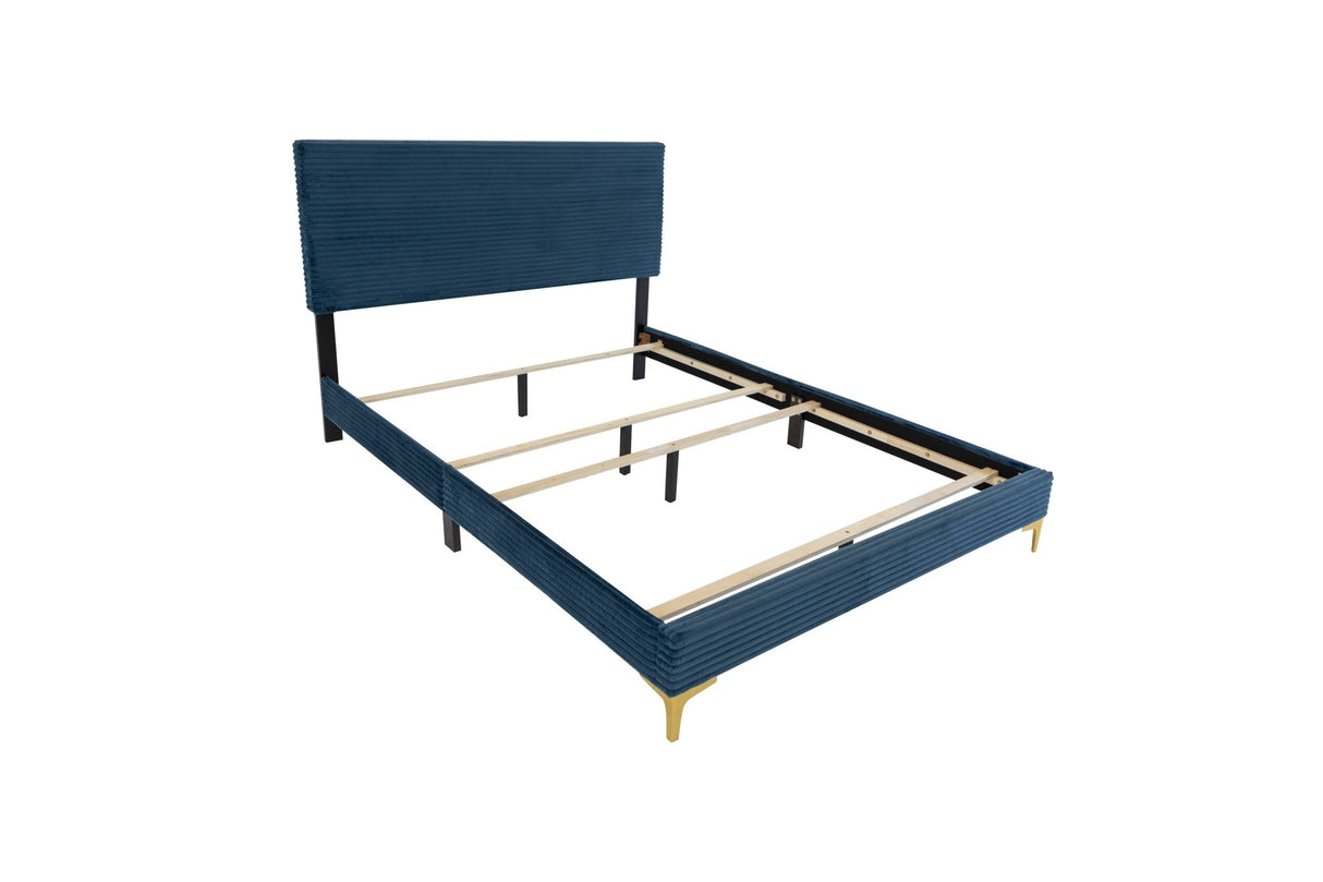 QUEEN BED WITH STORAGE BENCH by Mollai Collections | Bel Furniture